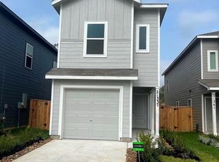 20142 Green Mallard St, Crosby, TX 77532