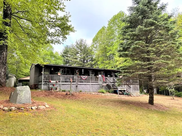 541 Frosty Ln, Fancy Gap, VA 24328