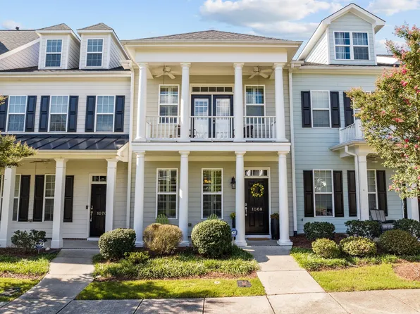 1068 Perdue Dr, Chapel Hill, NC 27517