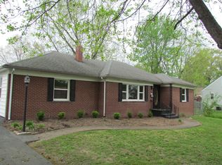 402 Bainbridge Rd, Marion, IL 62959