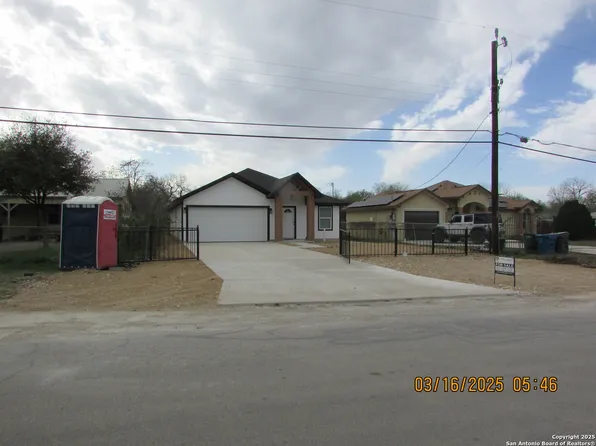 945 Rockwell, San Antonio, TX 78224