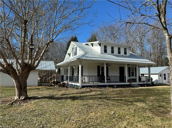 939 Rock Creek Rd, North Wilkesboro, NC 28659