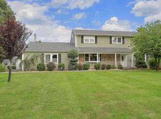 452 Farmer Rd, Bridgewater, NJ 08807