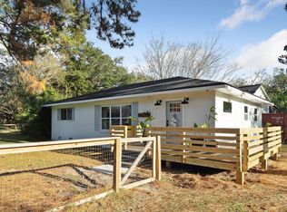 1661 Hunley Ave, Charleston, SC 29412