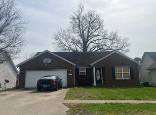 2057 Osprey Cv, Shelbyville, KY 40065