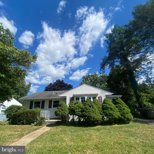 1203 Matthews Dr, Rockville, MD, 20851