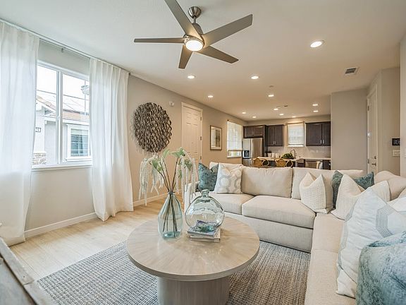 Residence 7 Gathering Room