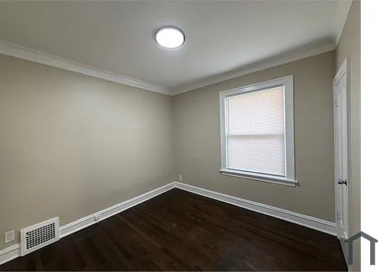 12479 S Wabash Ave — Photo 9