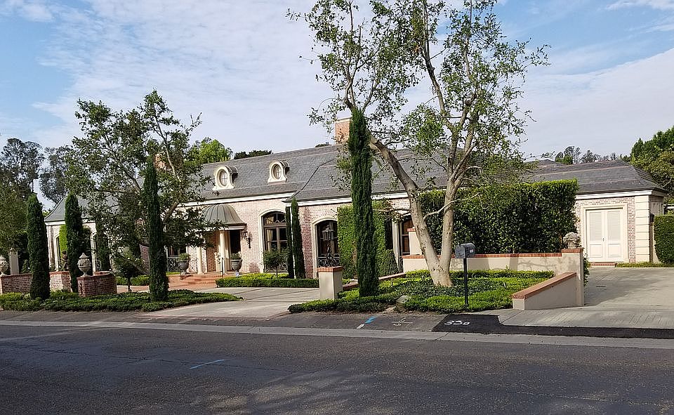 1st image of 489 Crocker Sperry Dr