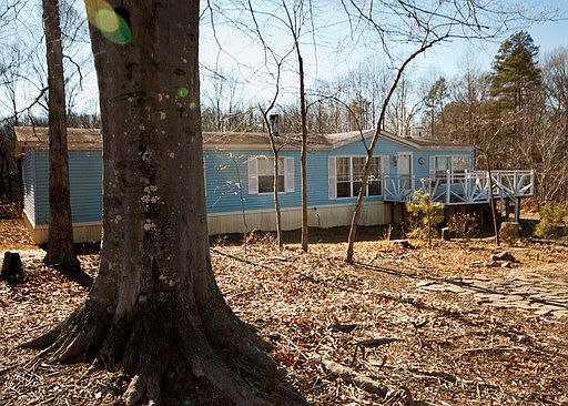 2nd image of 181 Kyles Oak Dr