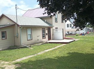 415 Anson St, Warren, IL 61087