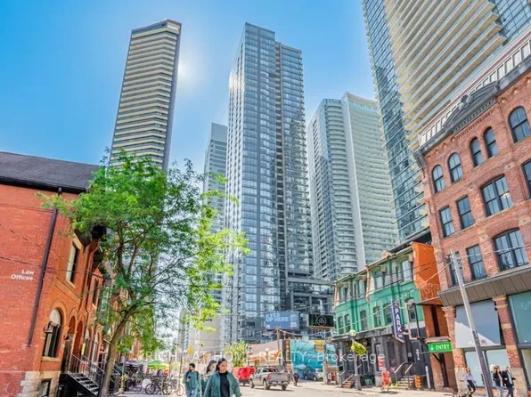 295 Adelaide St W #1210, Toronto, ON M5V 0L4