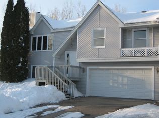 3640 Livingston Ave, Wayzata, MN 55391