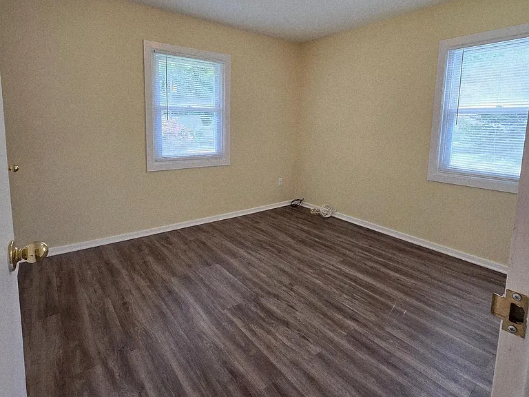7236 Pimmit Ct — Photo 12