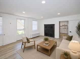14 W Bridge St, New Hope, PA 18938