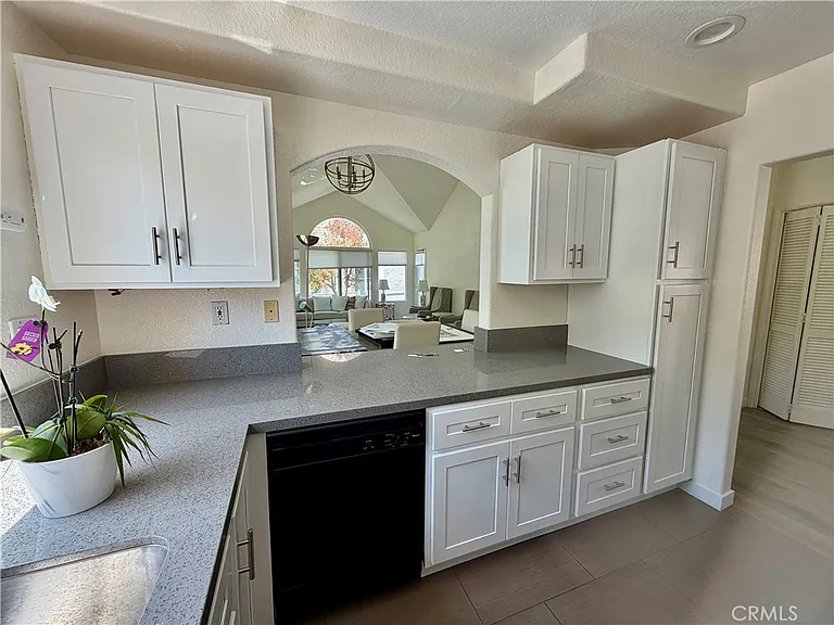 23221 Asti Way — Photo 7
