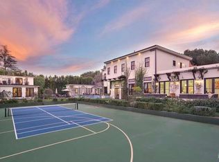 9913 Sunset Blvd, Beverly Hills, CA 90210