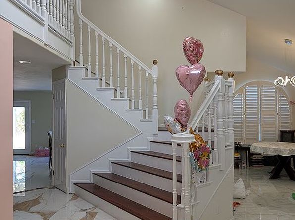 10452 Circulo De Juarez