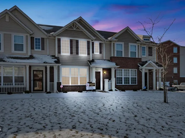 1750 Circle North Dr, Schererville, IN 46375