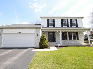 2332 Hartford Ct, Naperville, IL 60565