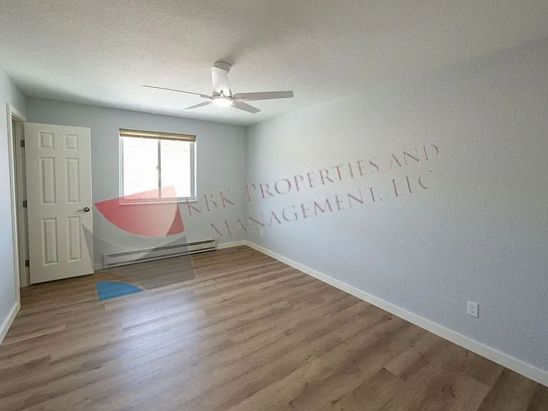 Loma Vista-821 Indiana Ave — Photo 14