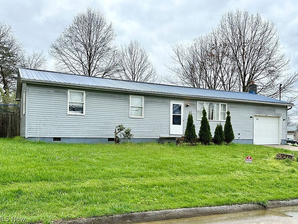 323 Wood St, Davisville, WV 26142 Zillow