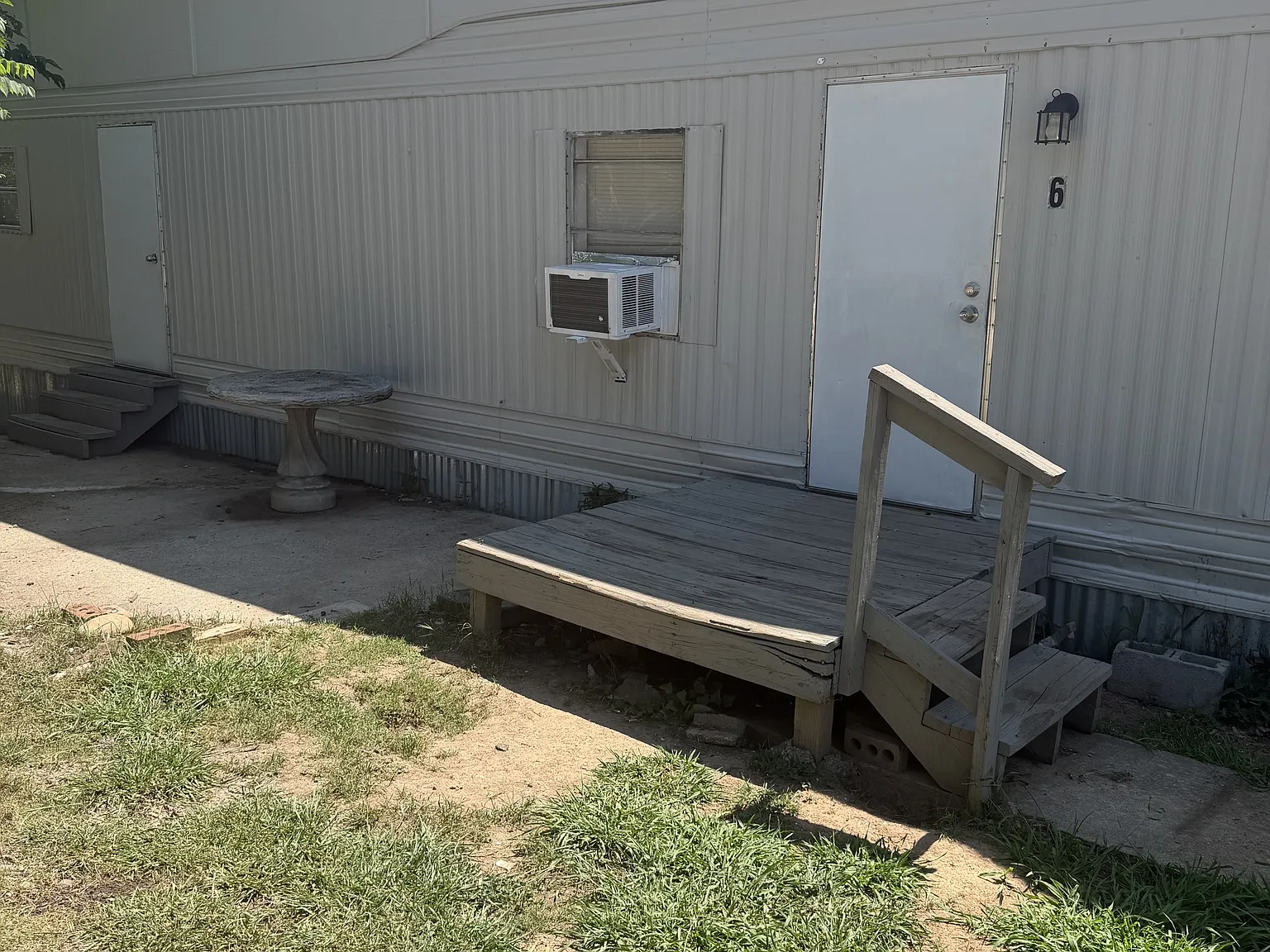923 W. Lee Road - Unit-6 — Photo 1