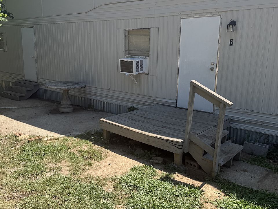 1st image of 923 W Lee Rd Lot 6