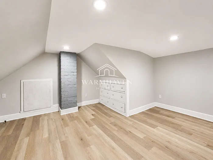 557 W Hopocan Ave — Photo 16
