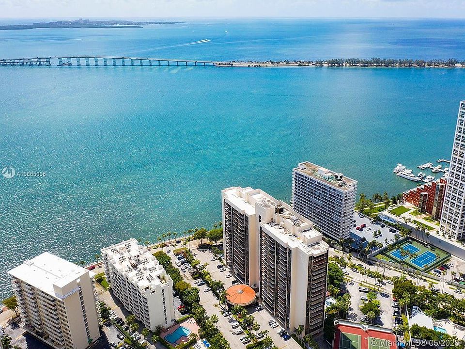 1st image of 1450 Brickell Bay Dr APT 905