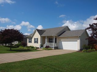 2800 Belle Meade Ct, Columbia, TN 38401