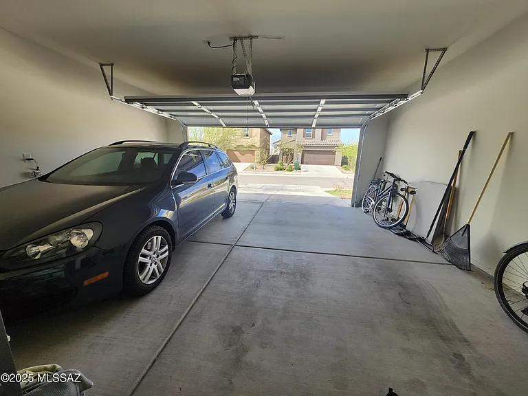 11268 S Weismann Dr — Photo 25