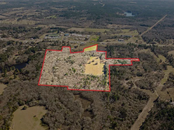 Nix St, Daingerfield, TX 75638