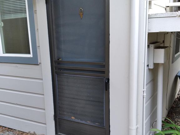 2nd image of 7 English St #7