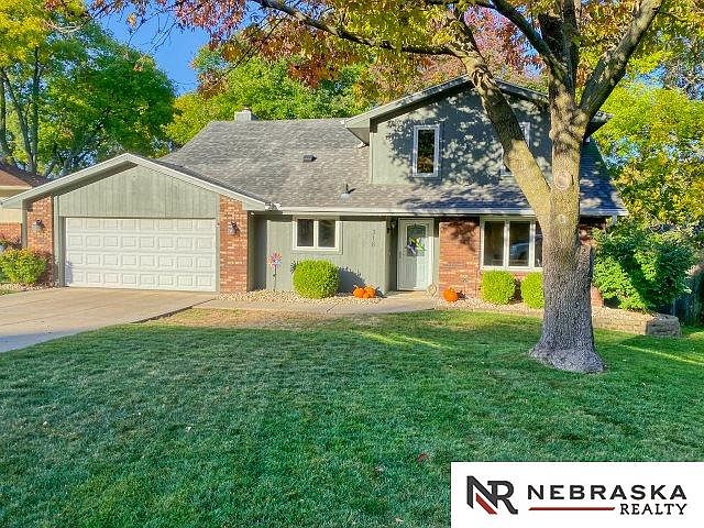 1st image of 318 S 151st Cir