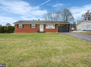 10894 Grindstone Hill Rd, Greencastle, PA 17225