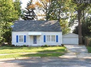 1979 Tudor Cir, Cuyahoga Falls, OH 44221