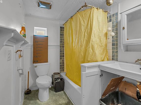 20th image of 16000 SE Powell Blvd Unit 6