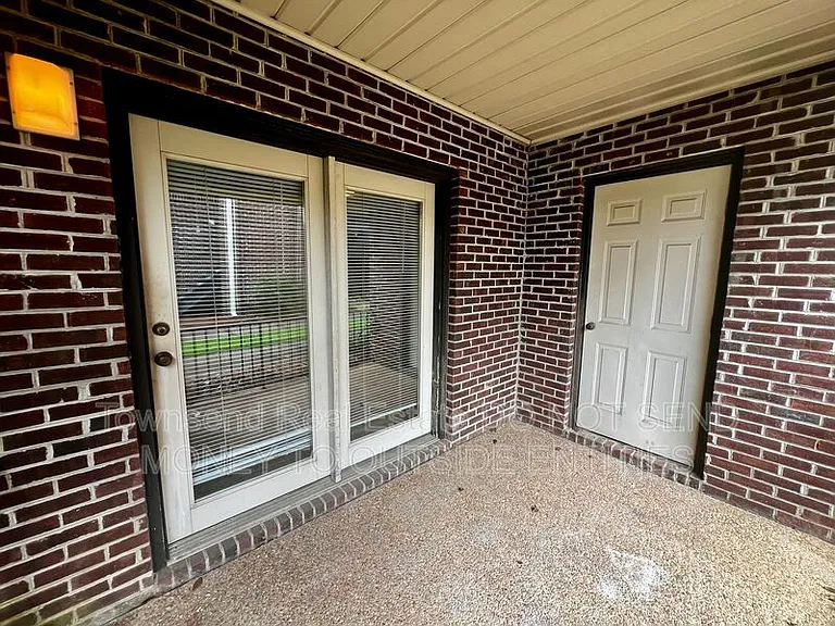 1027-2 Ancestry Dr — Photo 21