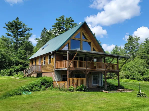 127 Albion Road, Unity, ME 04988