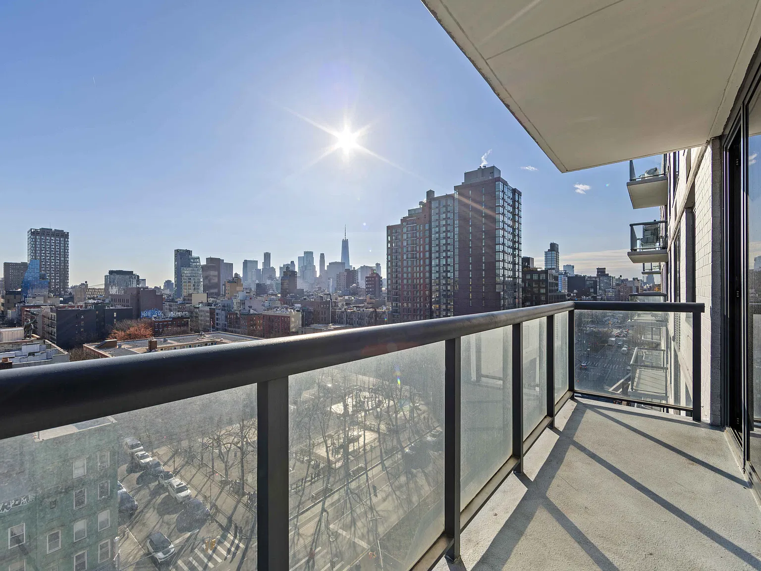 250 E Houston St — Photo 2