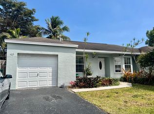 12518 SW 144th Ter, Miami, FL 33186