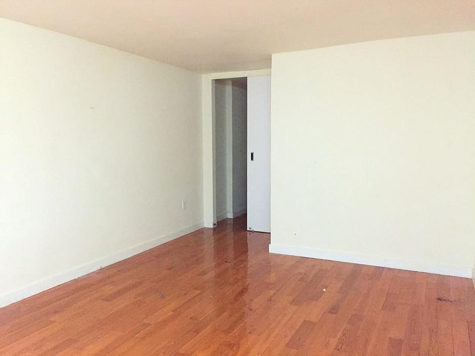 1st image of 9 E 32nd St APT 5D