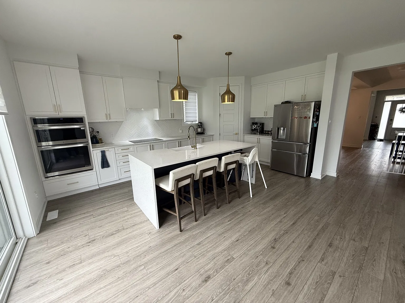 6333 Ottawa Street West — Photo 4