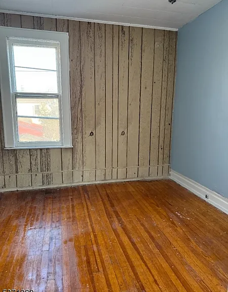 204 Columbia Ave — Photo 11