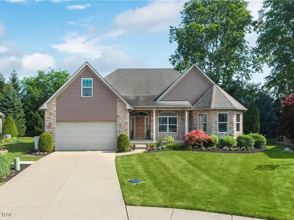 418 Kestral Way, Amherst, OH 44001