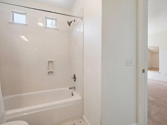 2nd image of 3230 Autumn Chase Cir