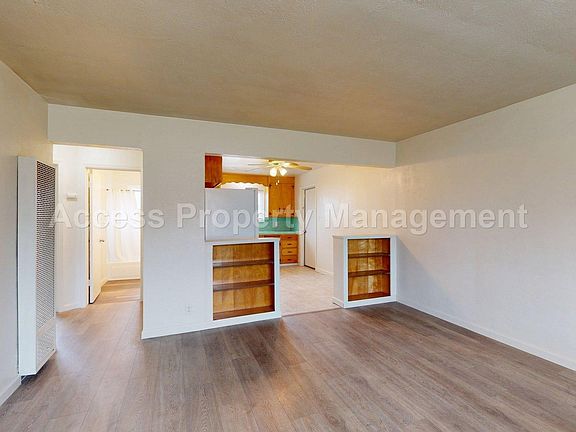 2nd image of 143 Marilyn Ave #143
