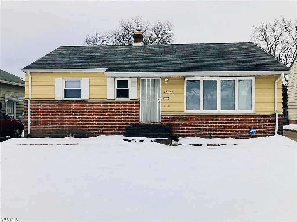 15300 Ramage Ave photo 1