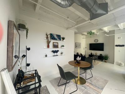 6253 Hollywood Blvd APT 803, Los Angeles, CA, 90028
